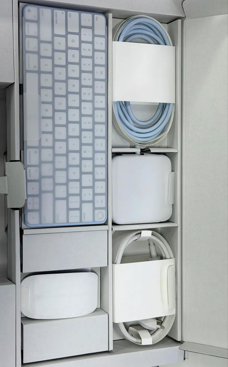 Imac 24 polegadas m3 8gb / 256gb 10 core gpu, com touch id e 4 portas LOJA FÍSICA sem uso - Foto 2