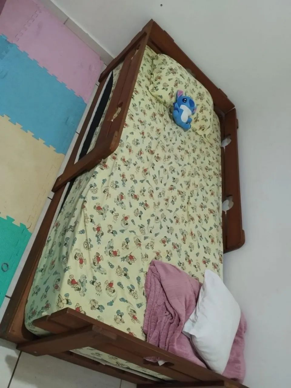 Vendo cama montessoriana de solteiro  - Foto 4
