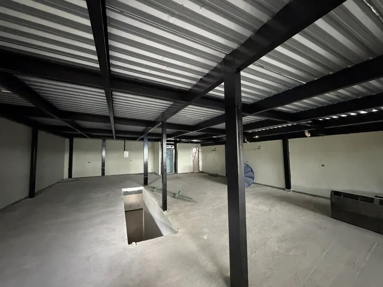 imovel comercial com 900 metros construidos, dois andares, Agamenon Magalhães - Foto 2