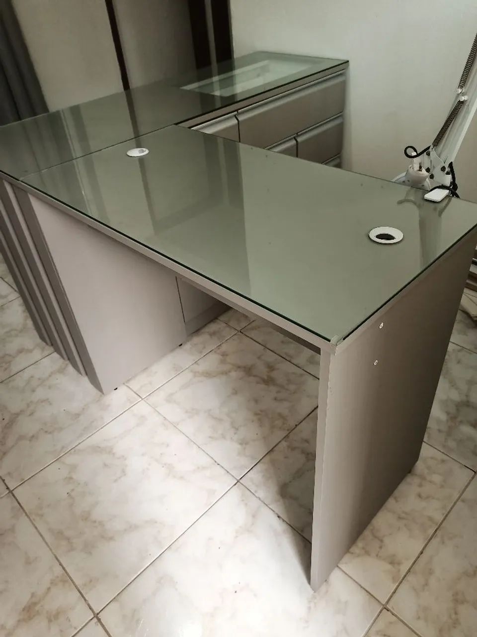 Mesa Neils designer ou penteadeira  - Foto 2