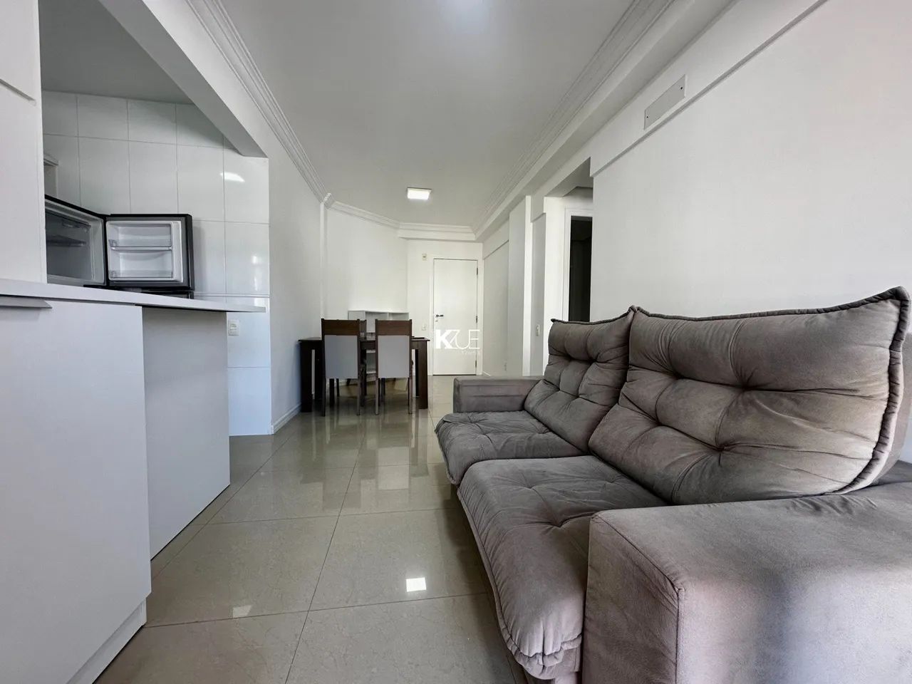 Apartamento 02 dormitórios em Coqueiros, Florianópolis SC - Foto 2