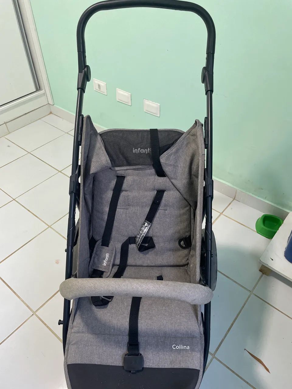 Carrinho de bebê colinas