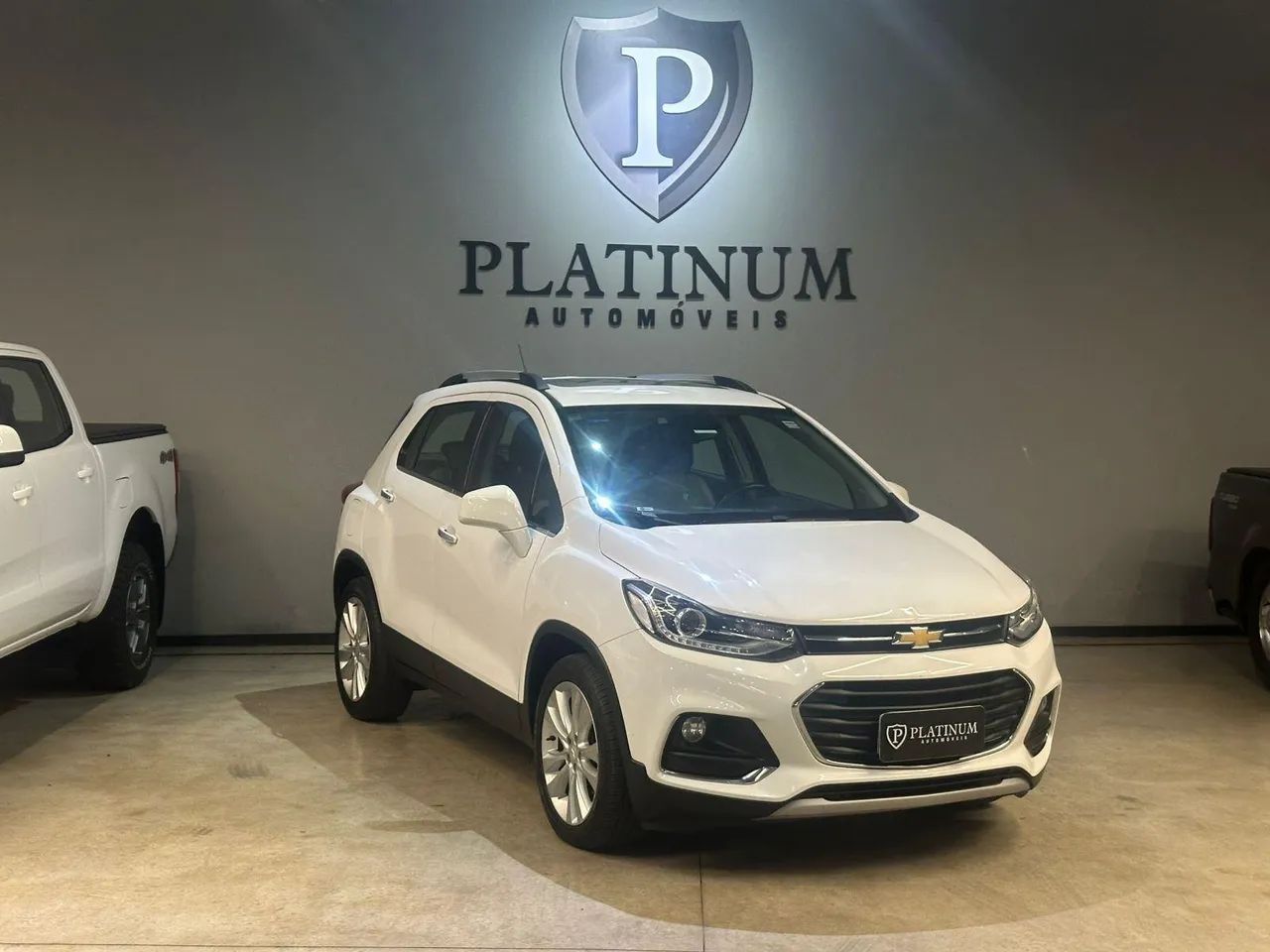 Chevrolet Tracker LTZ 1.4 Turbo 16V Flex 4X2 Aut. 2017 - Foto 2