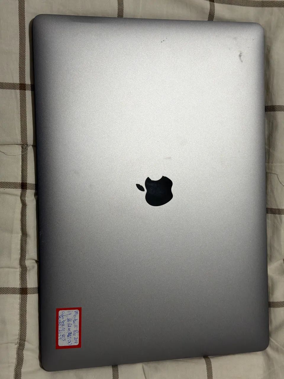 Excelente MacBook Pro 2019 i9 16RAM 512SSD