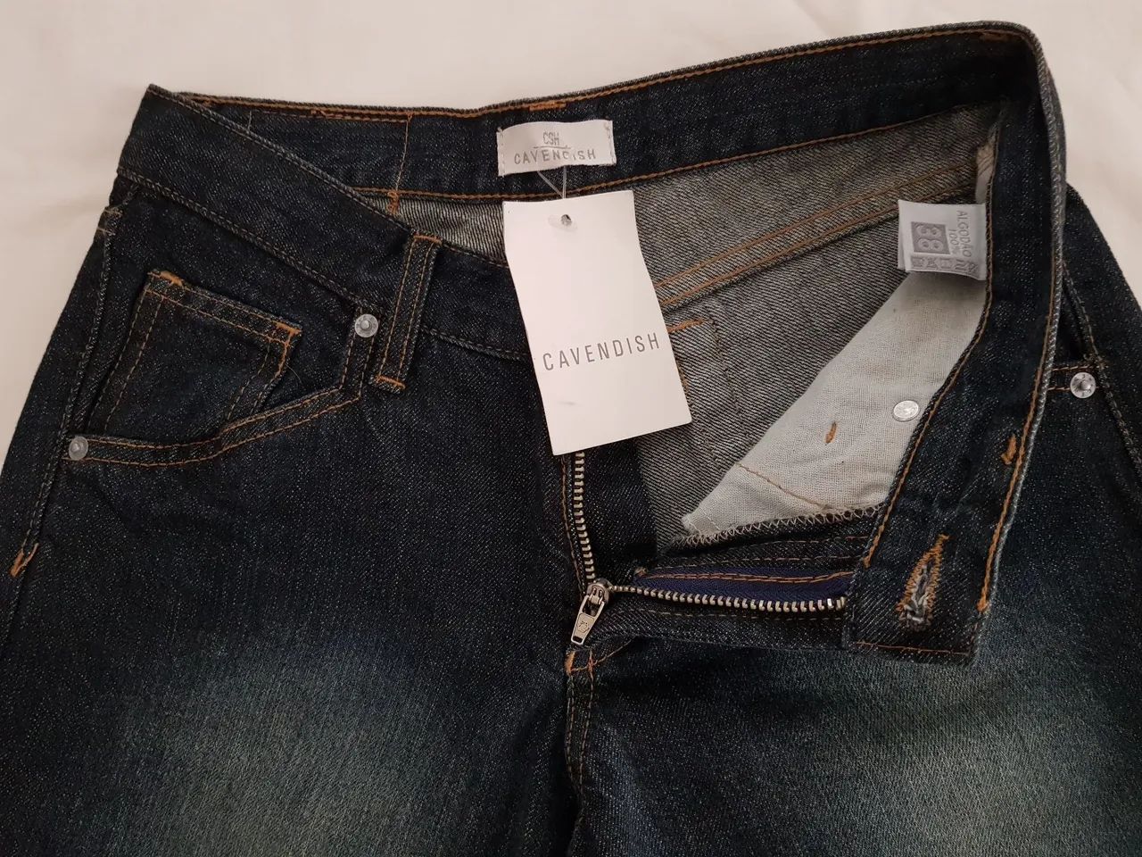 Calça Jeans Feminina Jogger da Cavendish. Nova. Super Estilosa e Moderna.  - Foto 4