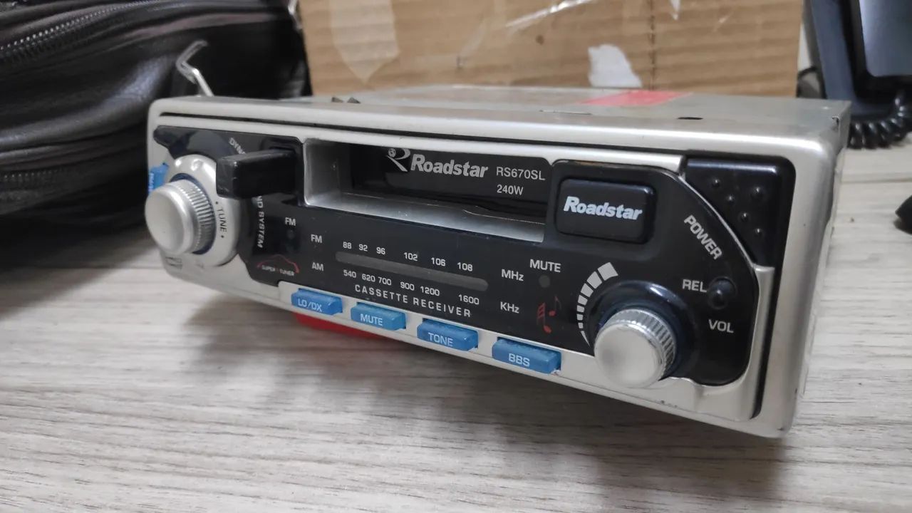 Rádio e Toca Fita Roadstar Funcionaodo perfeitamente  - Foto 3