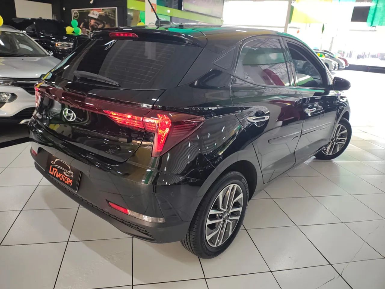 Hyundai HB20 Limited Plus 1.0 Flex 12V Mec., foto 5 de 17