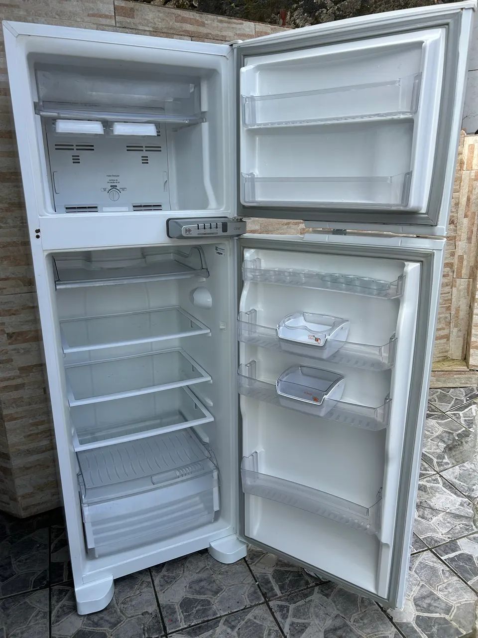 Geladeira Brastemp Frost Free  - Foto 4