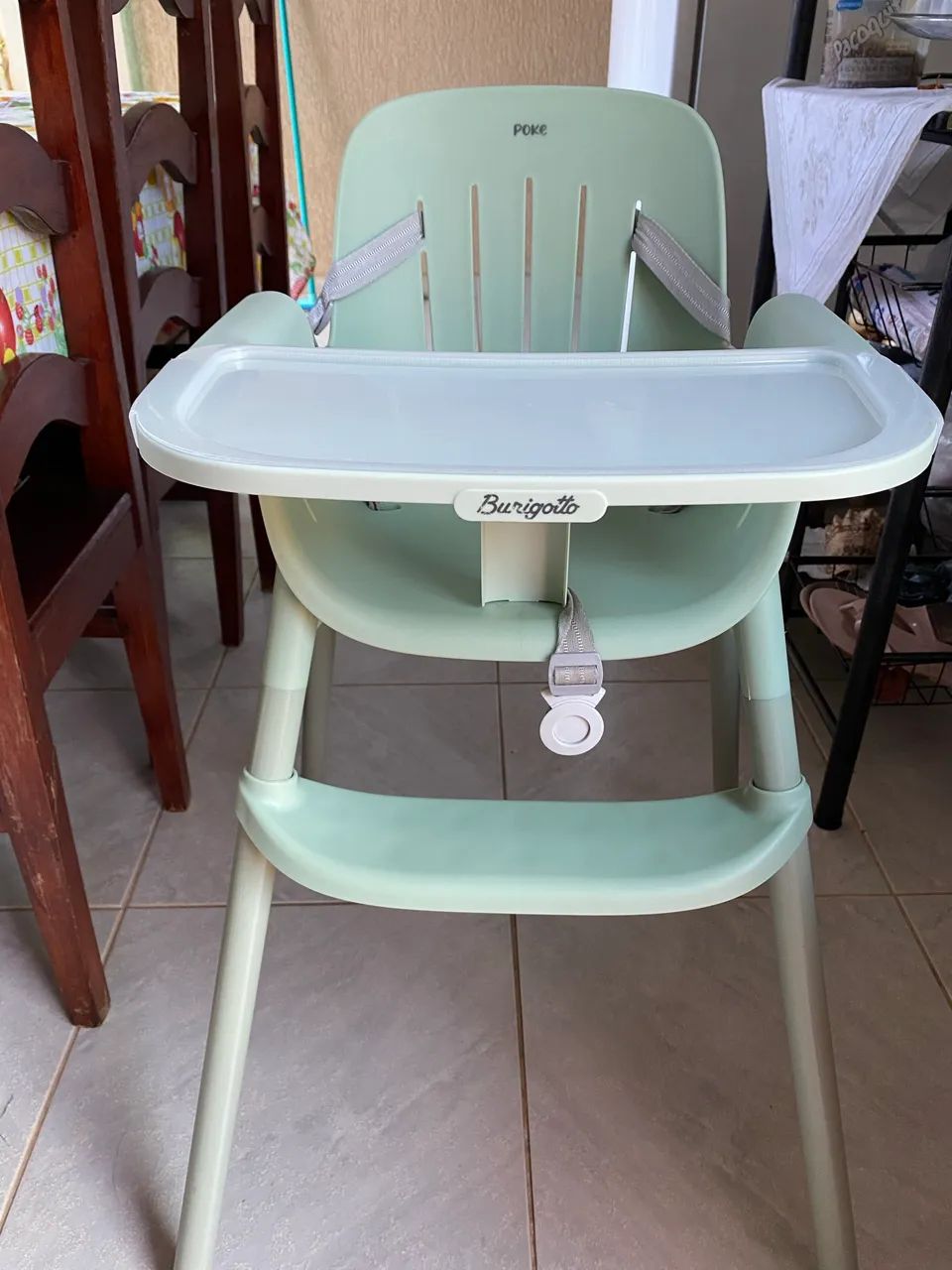 Cadeirinha de alimentação 