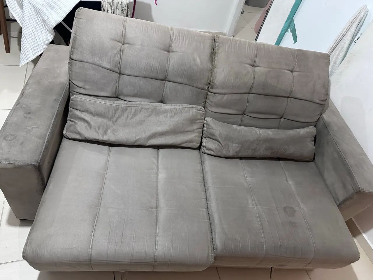 Vendo sofá em ótimo estado ! Oportunidade ! - Foto 2