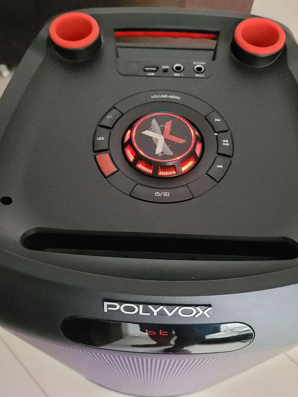 Caixa de Som Polyvox XT990T - 2000W, BT 5.3, Full LED + Microfone - Foto 2