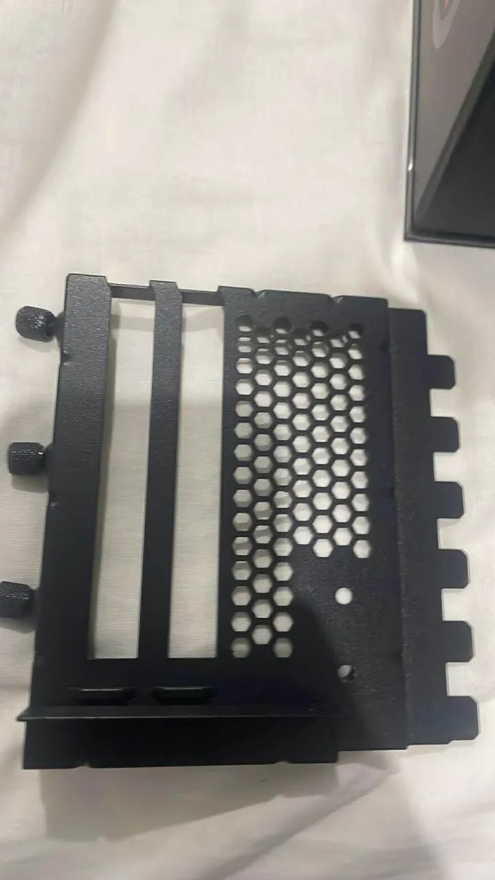 MONTech Vertical GPU Bracket Kit PCI 4.0 – 200 mm65049961504898125