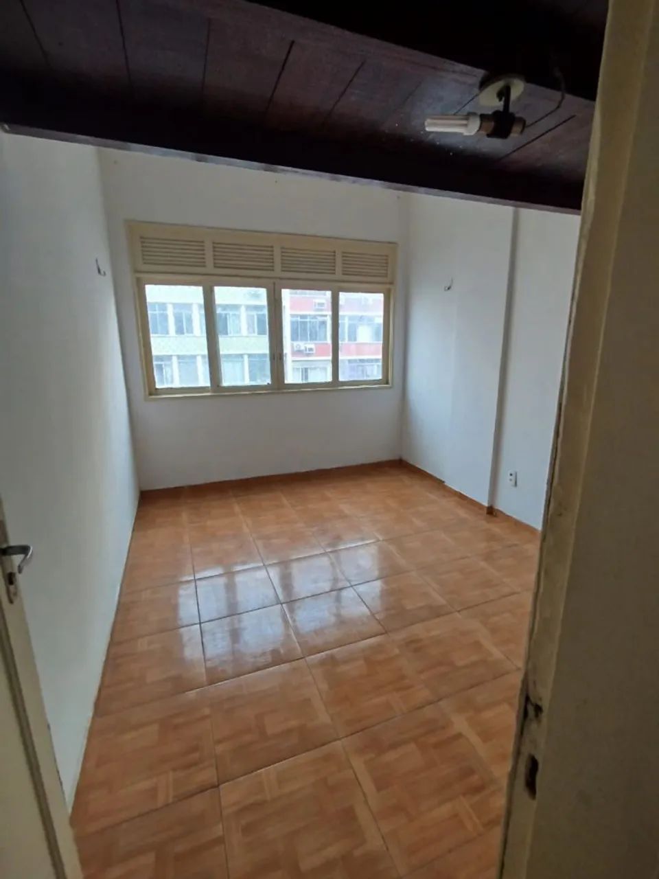 Alugo Quarto e Sala em Copacabana, RJ