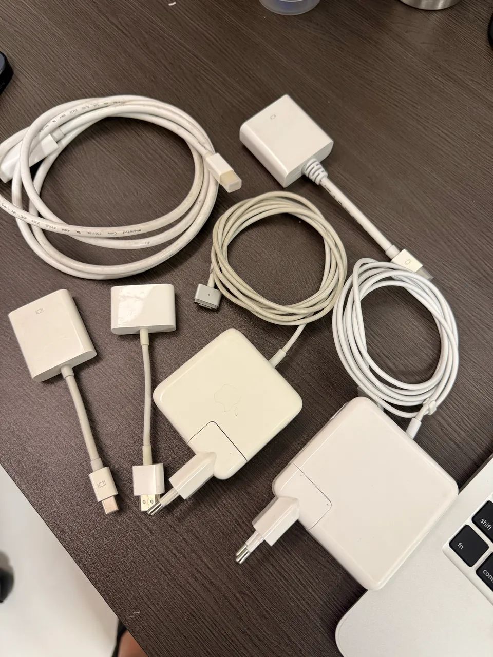 MacBook Air em alumínio em perfeito estado  - Foto 2