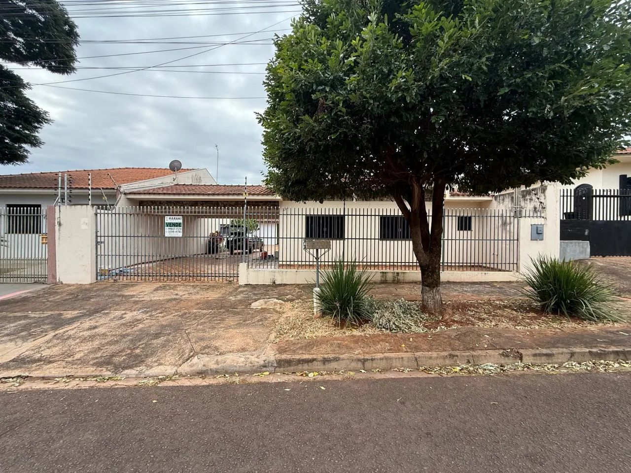 Casa para Venda no Grevíleas em Maringá / PR.