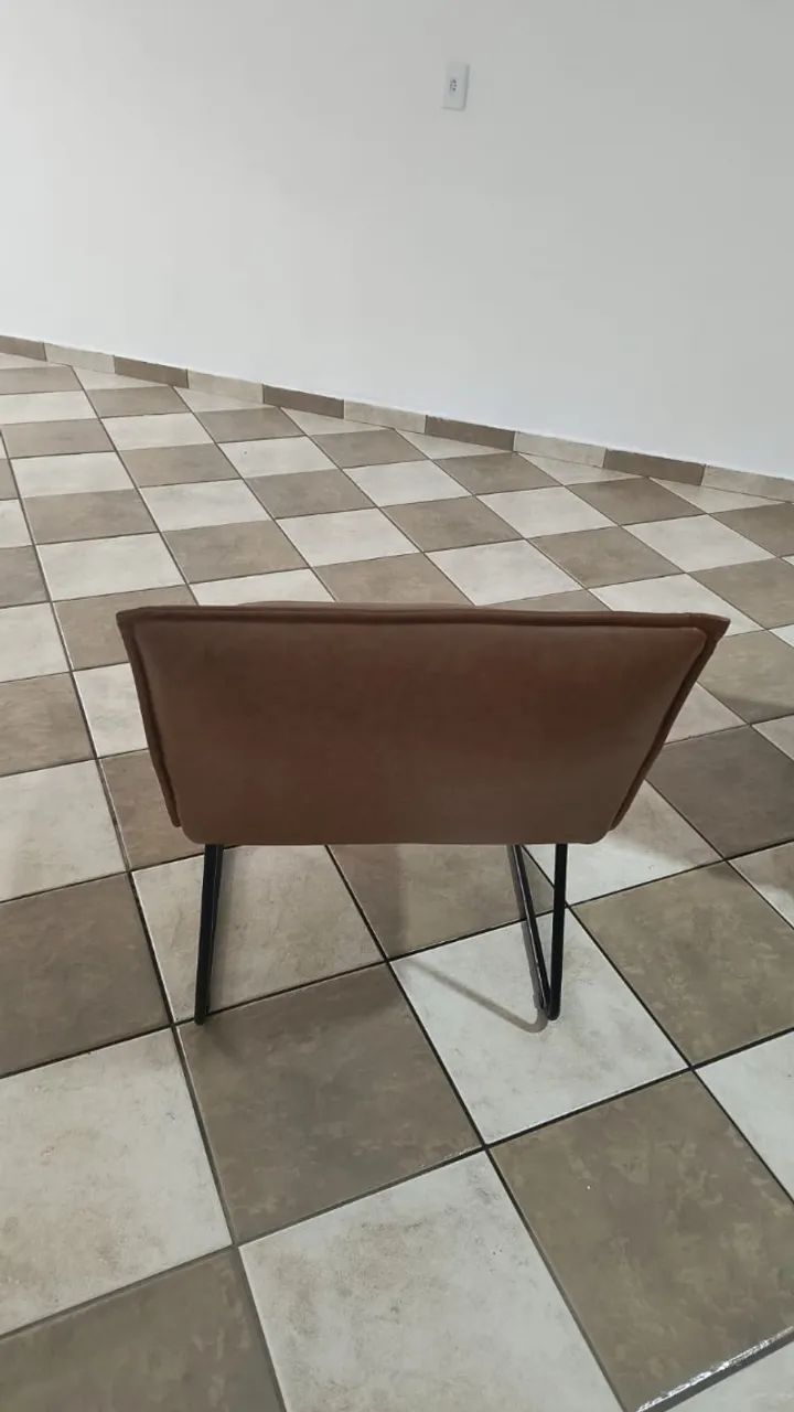 Cadeiras de decoração  - Foto 2