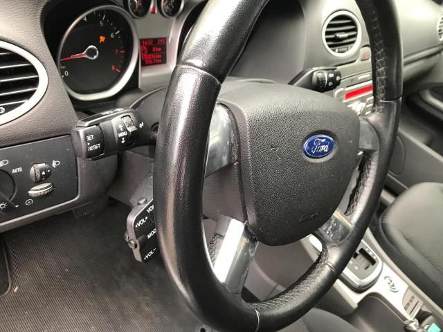 Ford Focus 2.0 - Foto 8