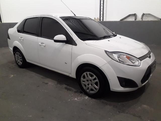 Ford Fiesta 1.6 completo com gnv - Foto 2