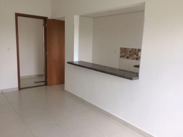 Ap de um quarto bairro santa marta mil reais com cond - Foto 2