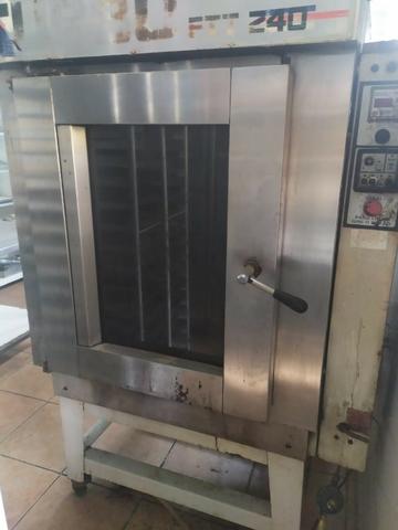 Vendo maquinário de Padaria