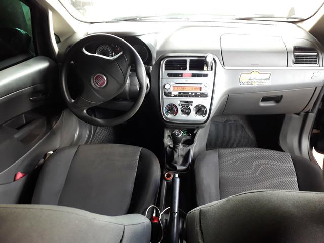 Fiat Punto 1.4 - Foto 6