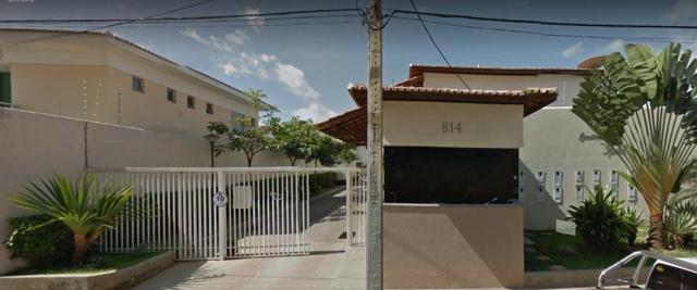 Casa no condomínio dos Ipês nos três poderes