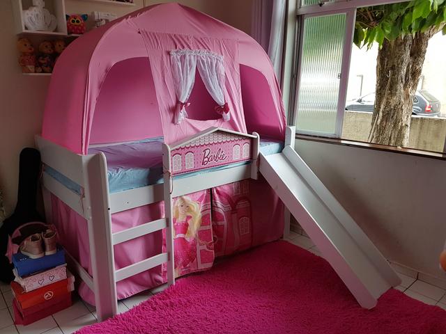 Cama infantil (completa) com escada, escorregador e barraca
