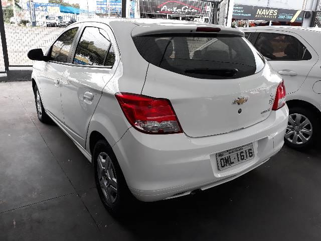 GM Onix LT - Foto 2