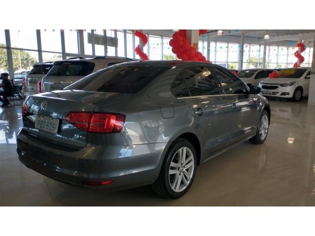 VOLKSWAGEN JETTA 2.0 TSI HIGHLINE 2017 - Foto 4