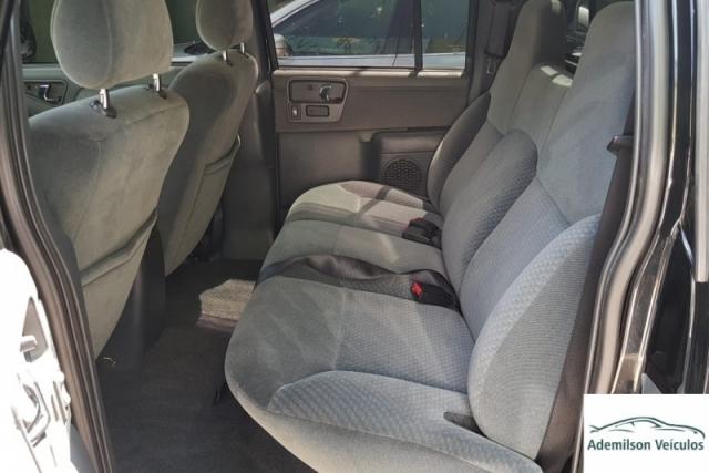 CHEVROLET S10 2.4 ADVANTAGE 4X2 CD 8V FLEX 4P MANUAL. - Foto 7