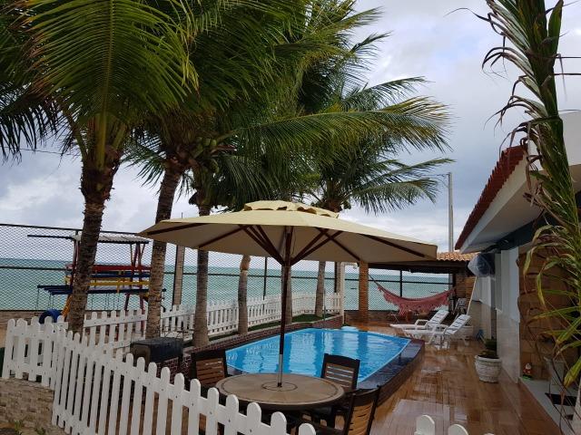 Casa Beira mar Condomínio Praia Mª Farinha, Piscina e totalmente Reformada e Mobiliada - Foto 17