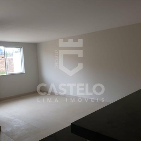 Oportunidade - Casa com 3 Quartos | Toda laje | Energia Solar | no Altos do Calhau - Foto 3