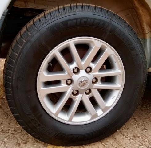 Toyota SW4 - Foto 15