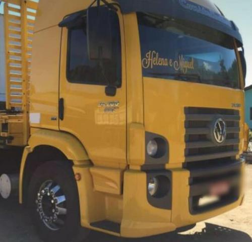 Volkswagen 24280 2011
