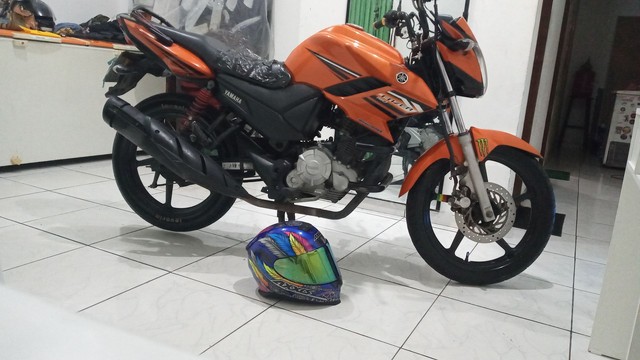 YAMAHA FAZER 150 SED