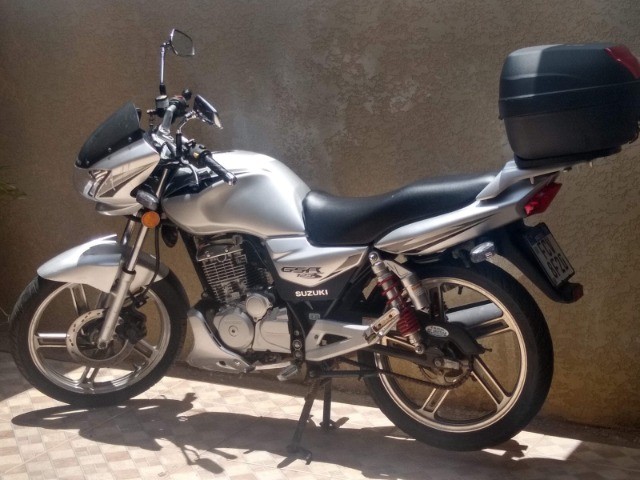 SUZUKI GSR125 S 2015