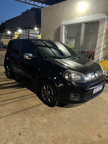 FIAT UNO SPORTING 1.4 2012/2012