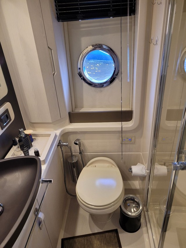Azimut 560- 2020 x2 Volvo D11 725 HP ñ Sedna Cabrasmar Intermarine Triton Real - Foto 12