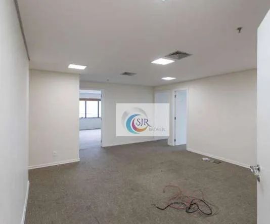 Sala comercial de 370 m² com 12 vagas de garagem, piso elevado com carpete, ar condicionad - Foto 5
