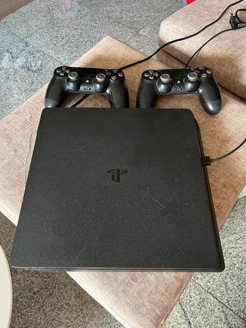 Play Station 4