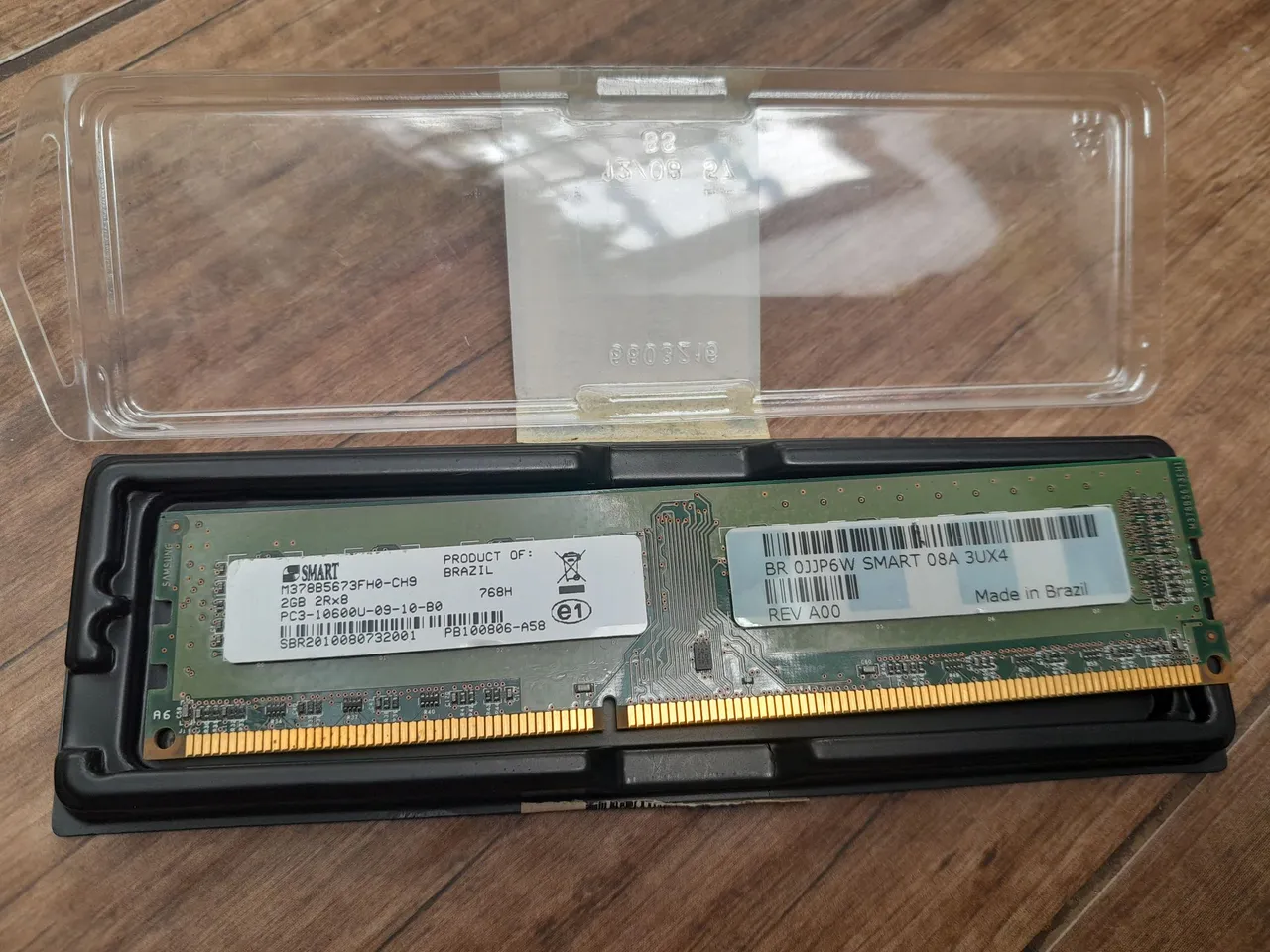 Memória RAM 2GB DDR2 PC3-10600 SAMSUNG