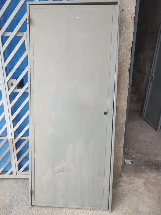 Portas de Aço - 2 peças -Novas - Foto 3