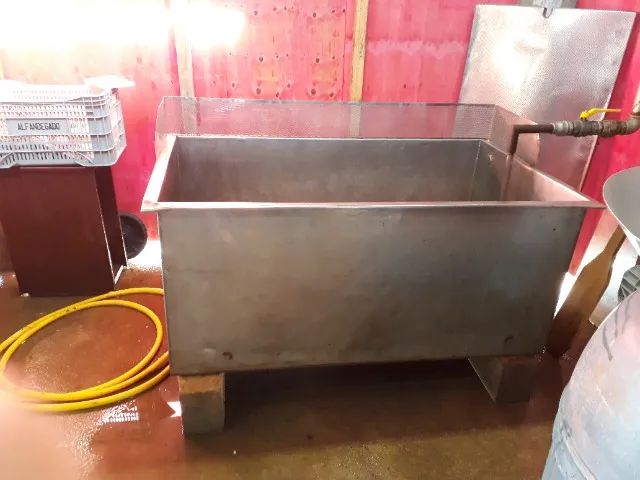 TANQUE DE INOX COM SERPENTINA PARA USAR COM CALDEIRA - Foto 2