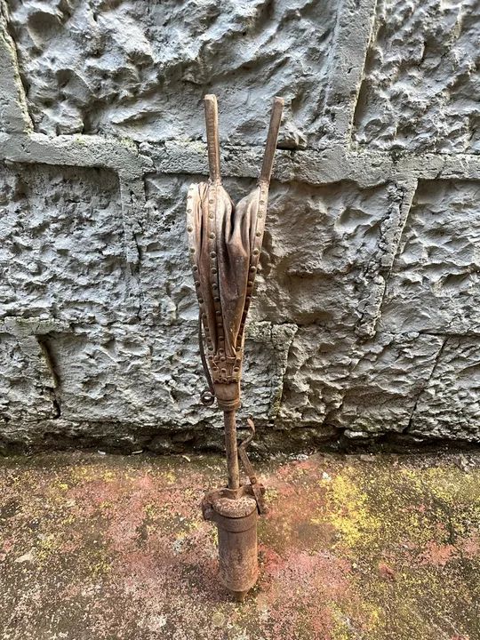 Fole fumegador antigo.  - Foto 3