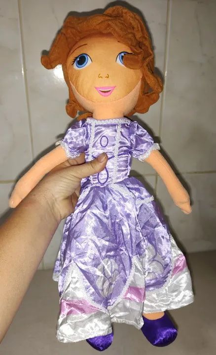 Boneca de Peúcia Princesa Sofia - Foto 3