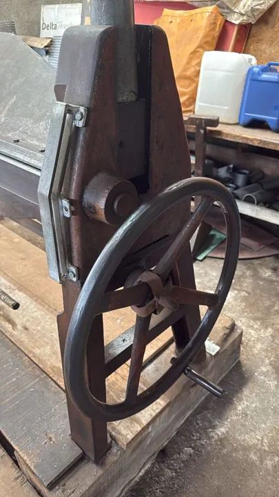 Dobradeira Industrial manual para chapas de 2 mm - Foto 5