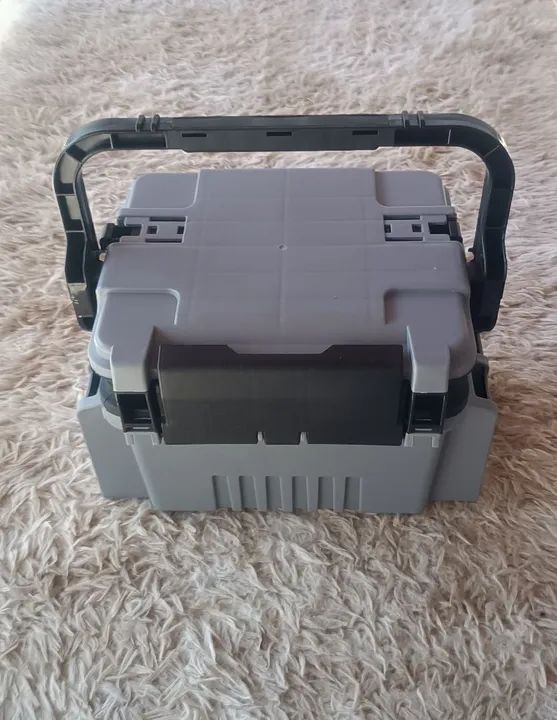 Maleta de pesca nova