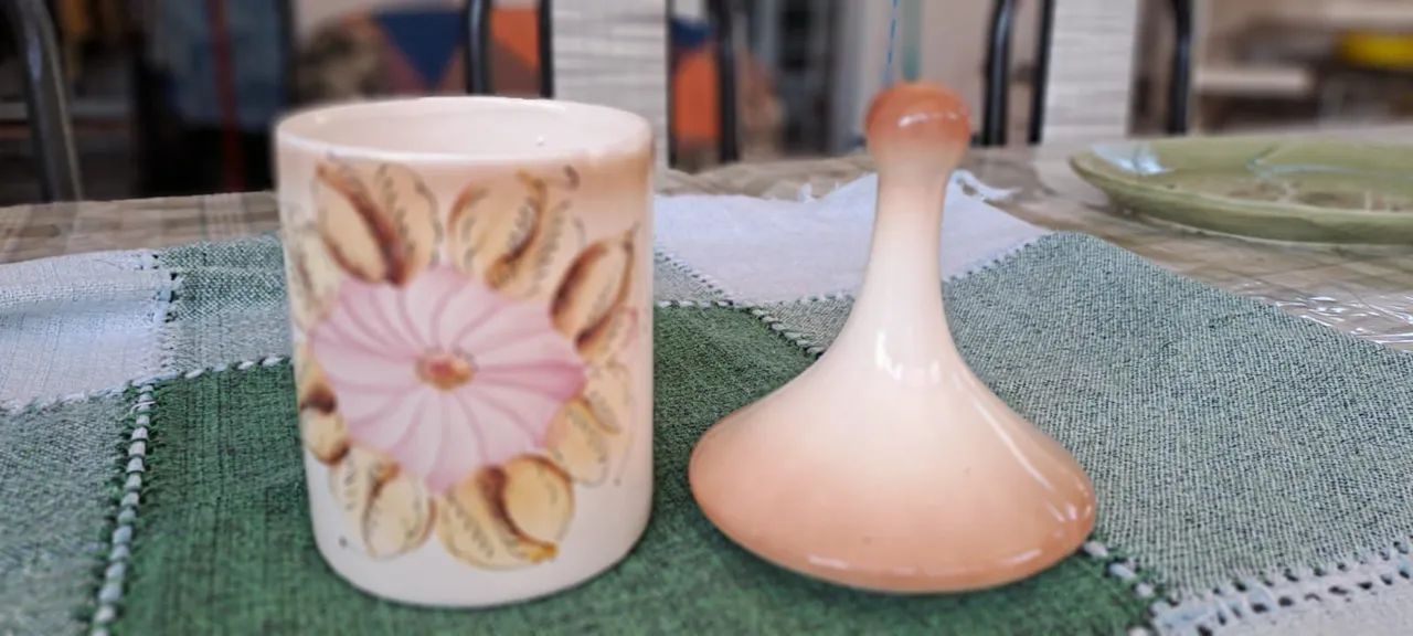 Pote de cerâmica com tampa em formato de casa - Foto 2