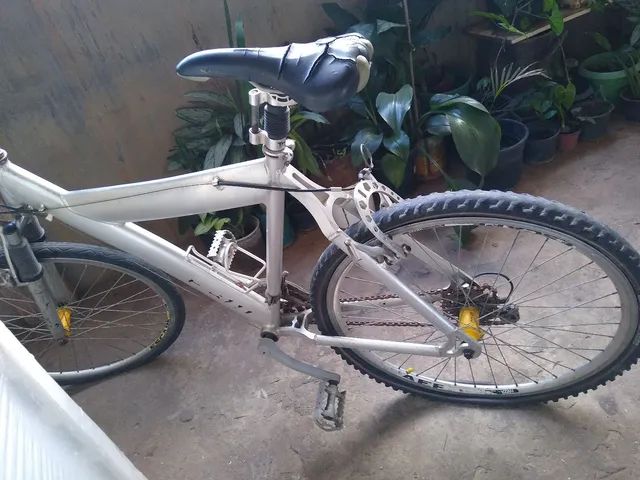 Bicicleta de Alumínio  - Foto 6