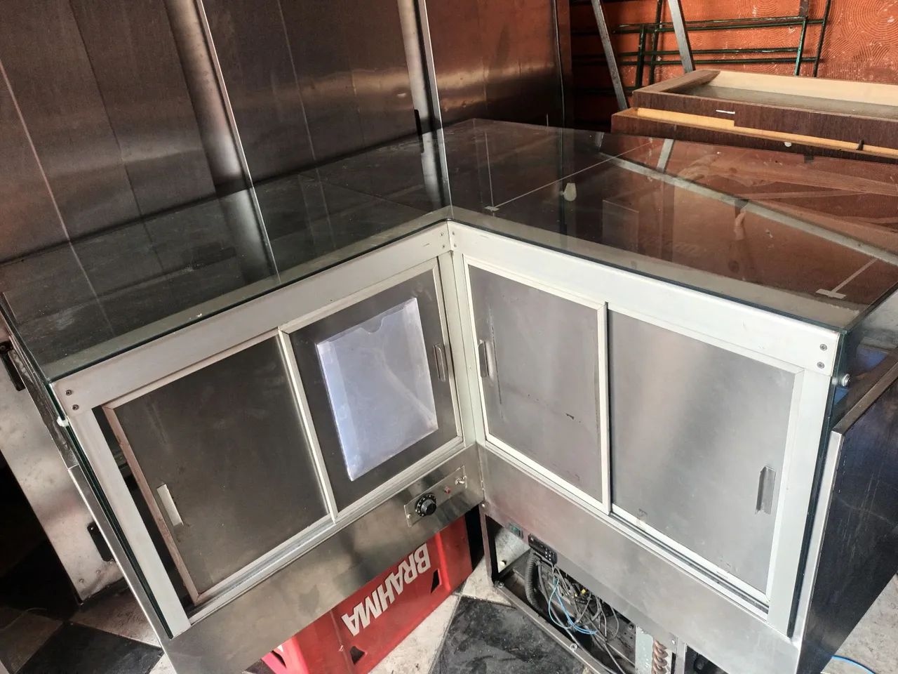 Vitrine Expositora de Vidro ,refrigerada e quente  - Foto 5